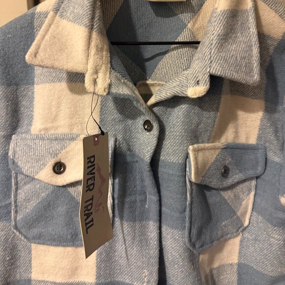 NWT Women's Heavyweight River Trail Flannel Jacket - Picture 2 of 7